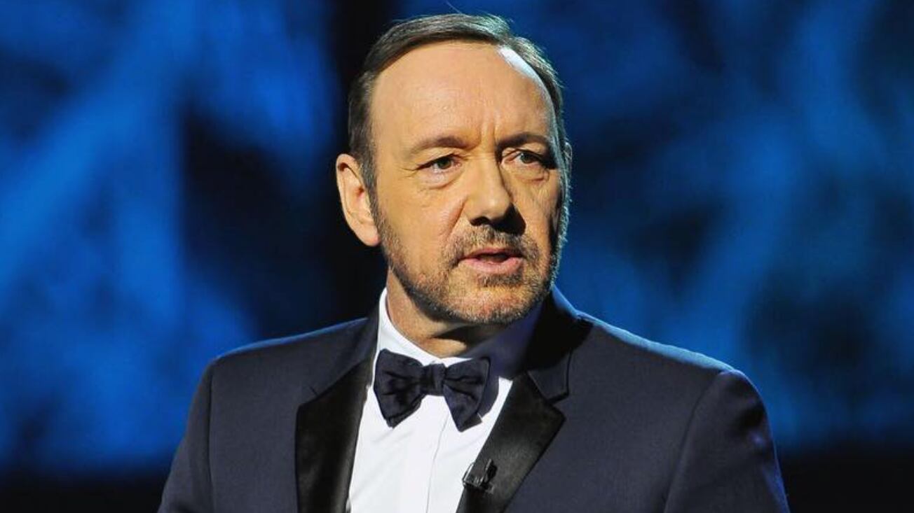 El actor busca defenderse