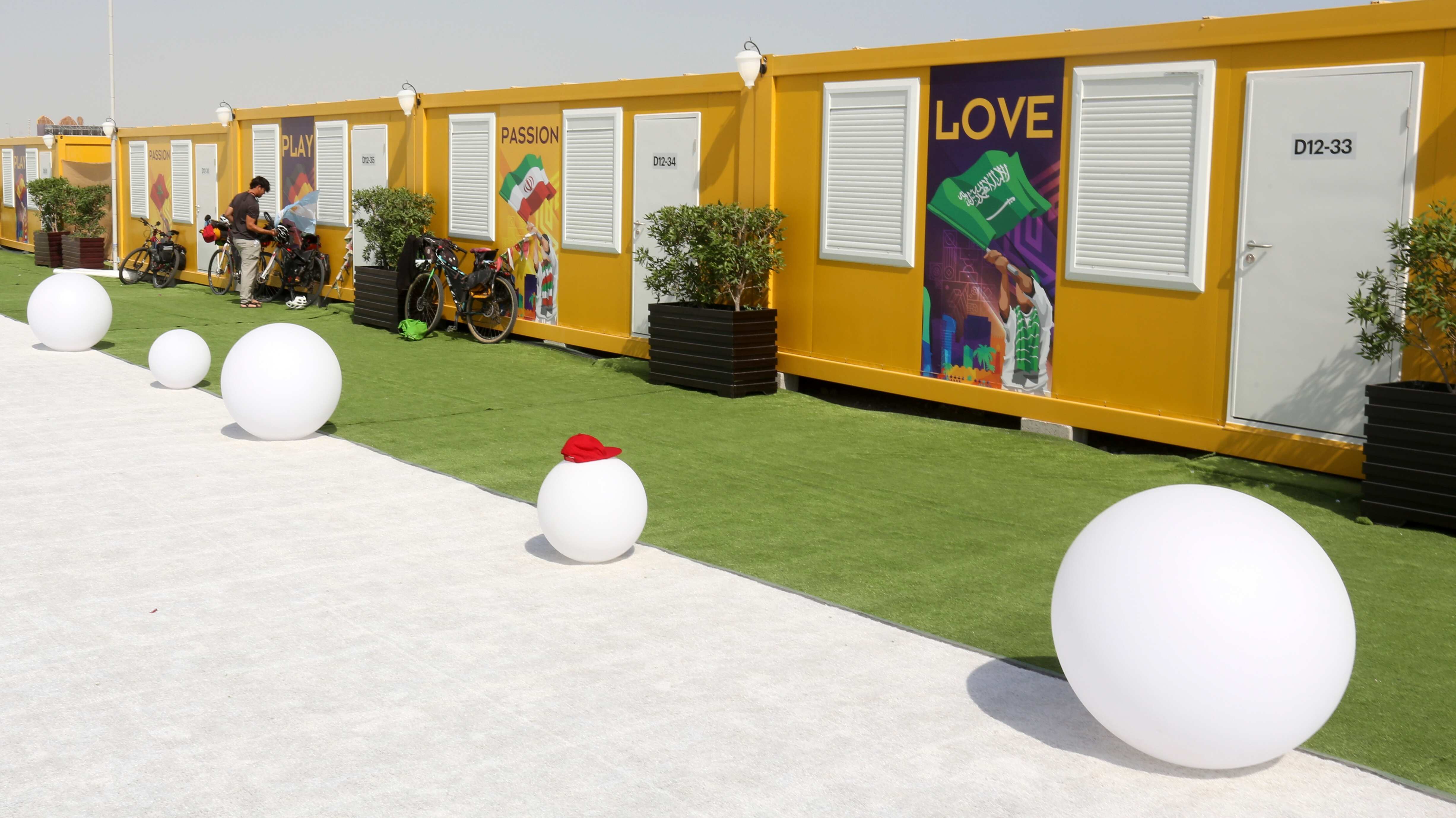 Qatar envió cabañas del Mundial a Turquía y Siria para albergar a damnificados