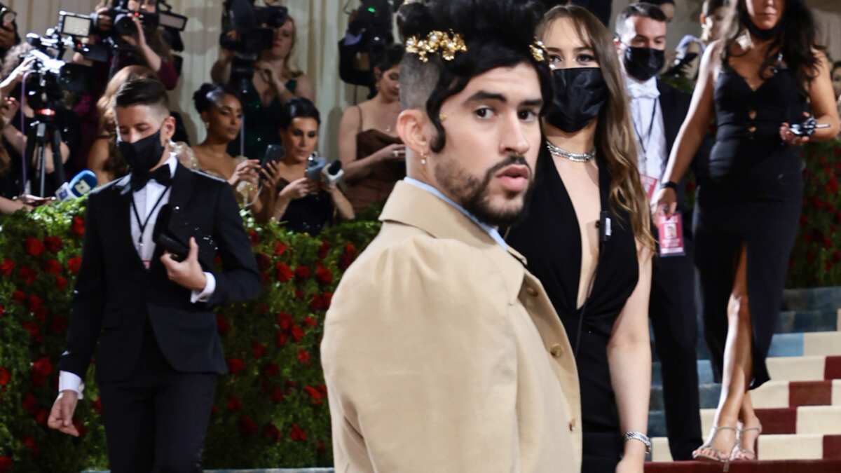 El particular detalle en el vestuario de Bad Bunny no pasó desapercibido por los fans.