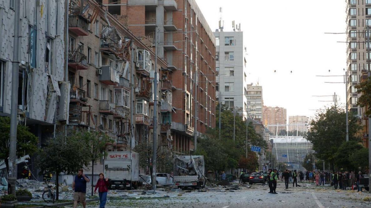 Rusia lanza ataque contra la capital de Ucrania, Kiev.