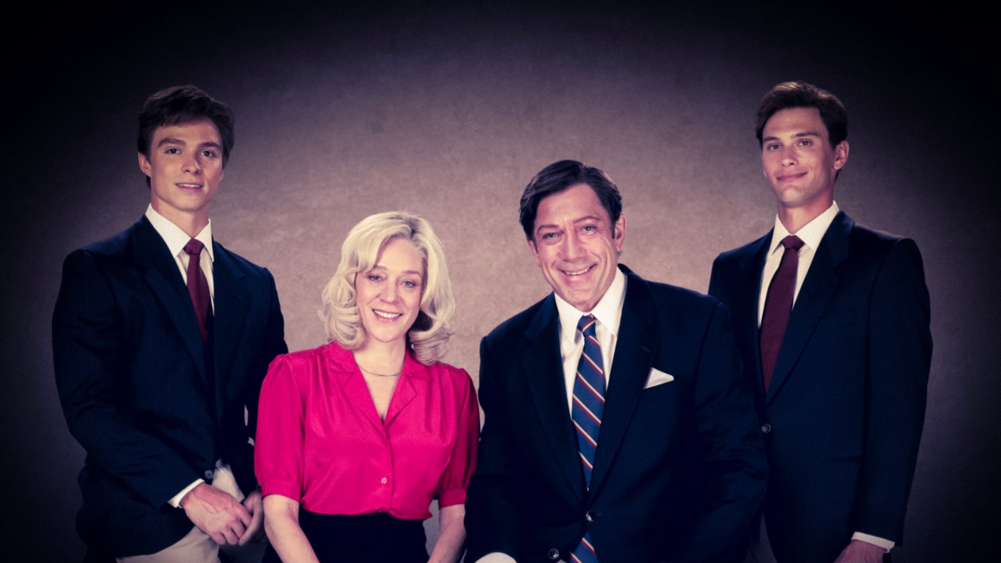 La familia Menéndez en la serie Monsters: The Lyle and Erik Menendez Story