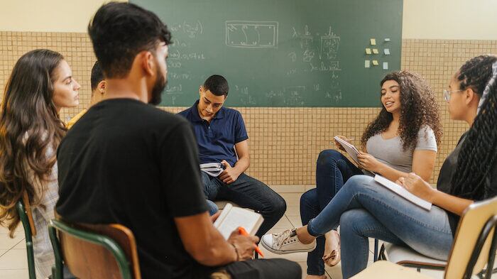 Estudiantes latinos.