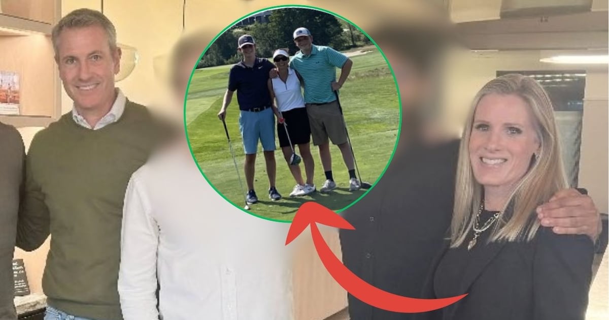 CEO's unfaithful wife at Coldplay concert deletes profile after harassment on social media – Metro World News