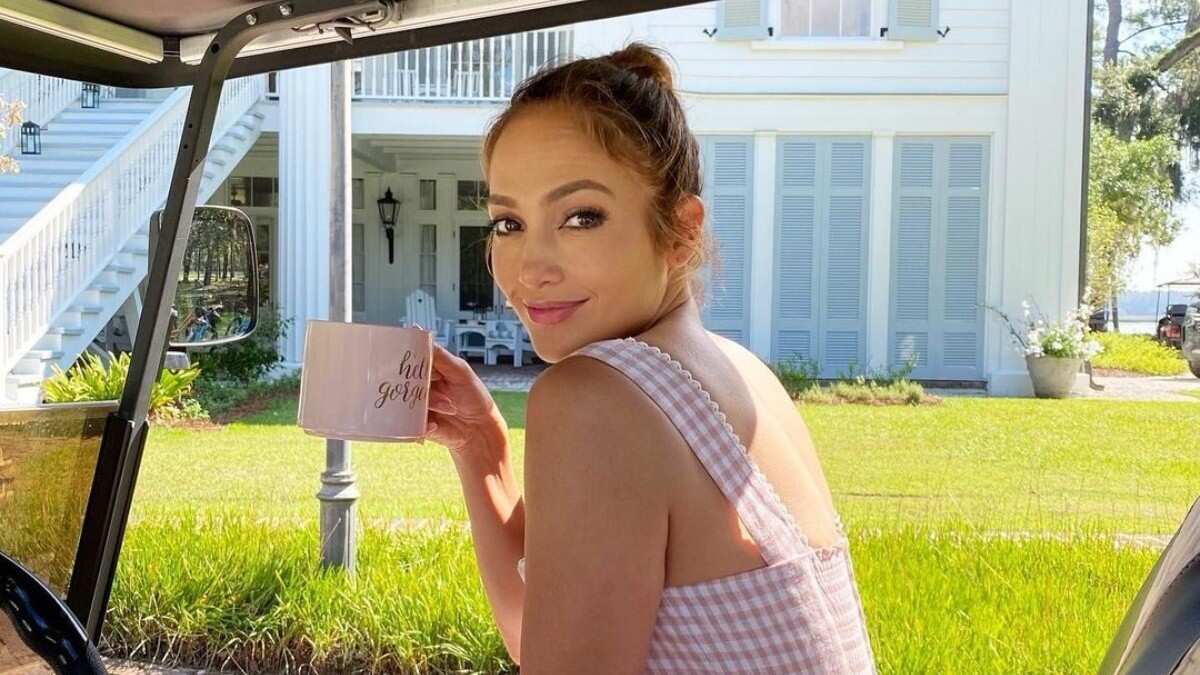 Jennifer López dictó recientemente una conferencia para empoderar a latinas.