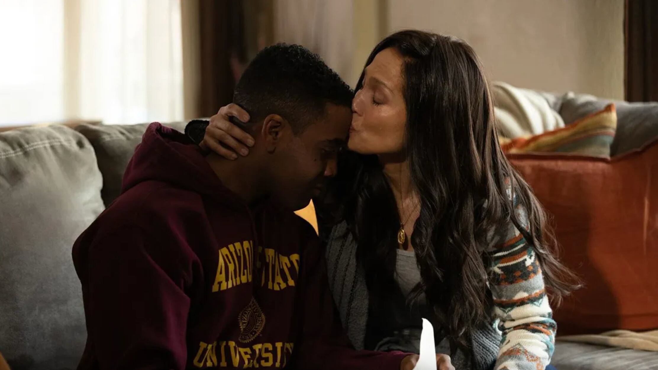 'Unstoppable' cuenta con la participación de JLo.