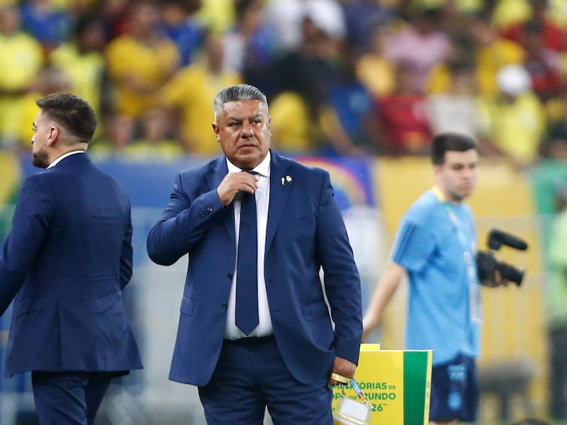 Nuevas acusaciones contra presidente de la AFA Claudio “Chiqui” Tapia: retención de millones de dólares y desvío de fondos