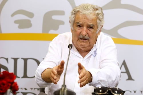 “Pepe” Mujica confirmó que tiene cáncer en el esófago