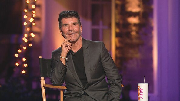 Simon Cowell lució irreconocible