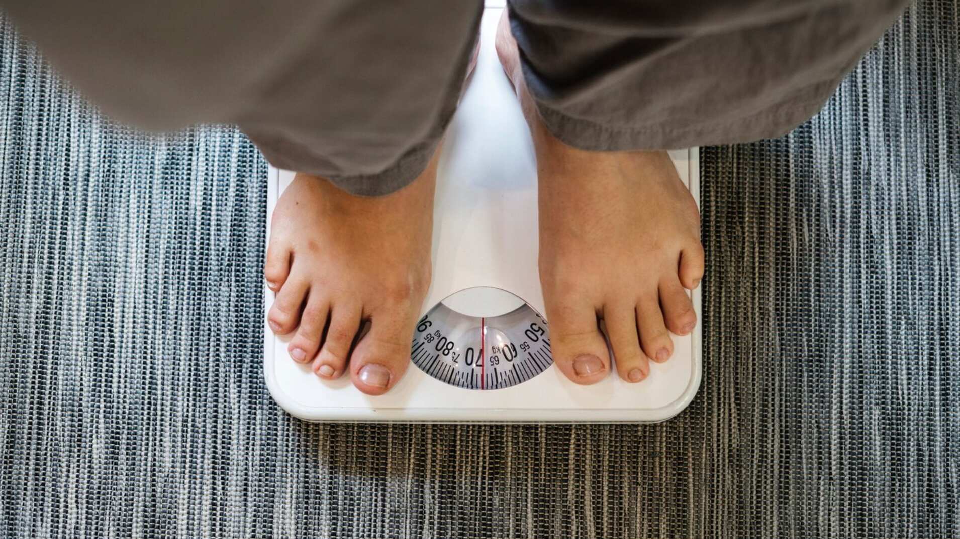 Ajusta tu alimentación e incluye ejercicio a tu día