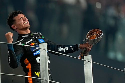 Lando Norris conquista su primer título de Fórmula 1 tras épica guerra con Verstappen