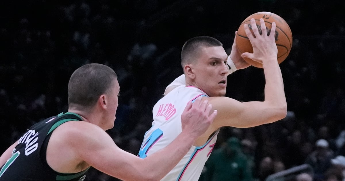 It’s official! Miami Heat will face the Orlando Magic at the Coliseum of Puerto Rico