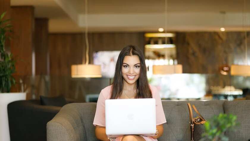 Lo primero es crear un plan de negocios