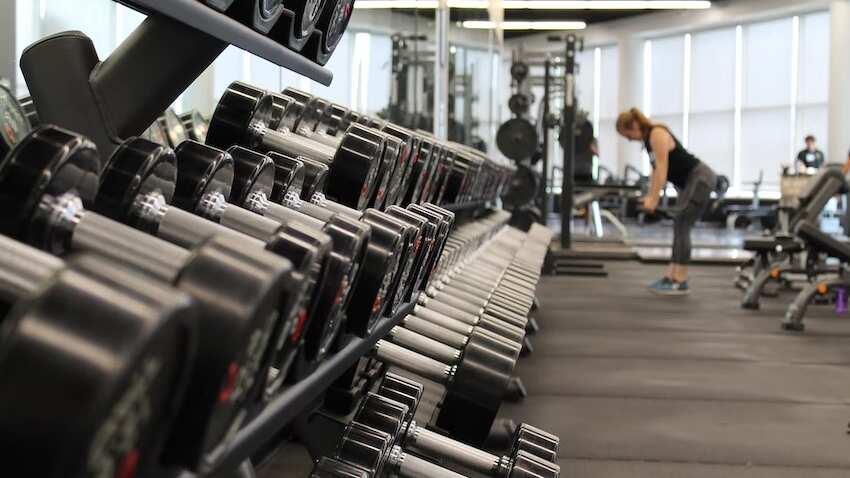 Hay que ser precavidos en el gimnasio si somos principiantes