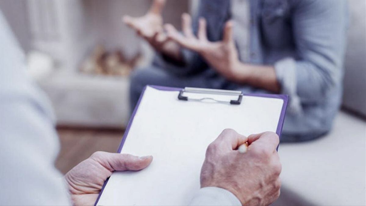 Diversas figuras públican se han desarraigado de sus preocupaciones para proteger su salud mental.