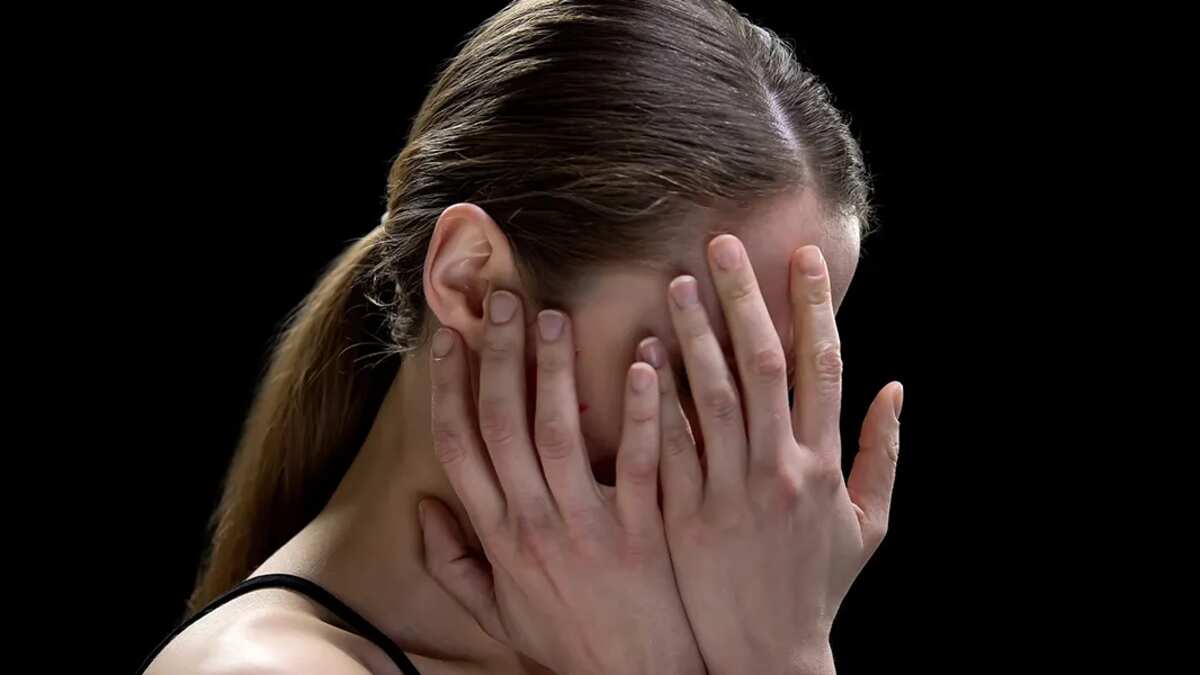 Creer que no eres capaz como el resto de las personas es augurio de autoestima baja.