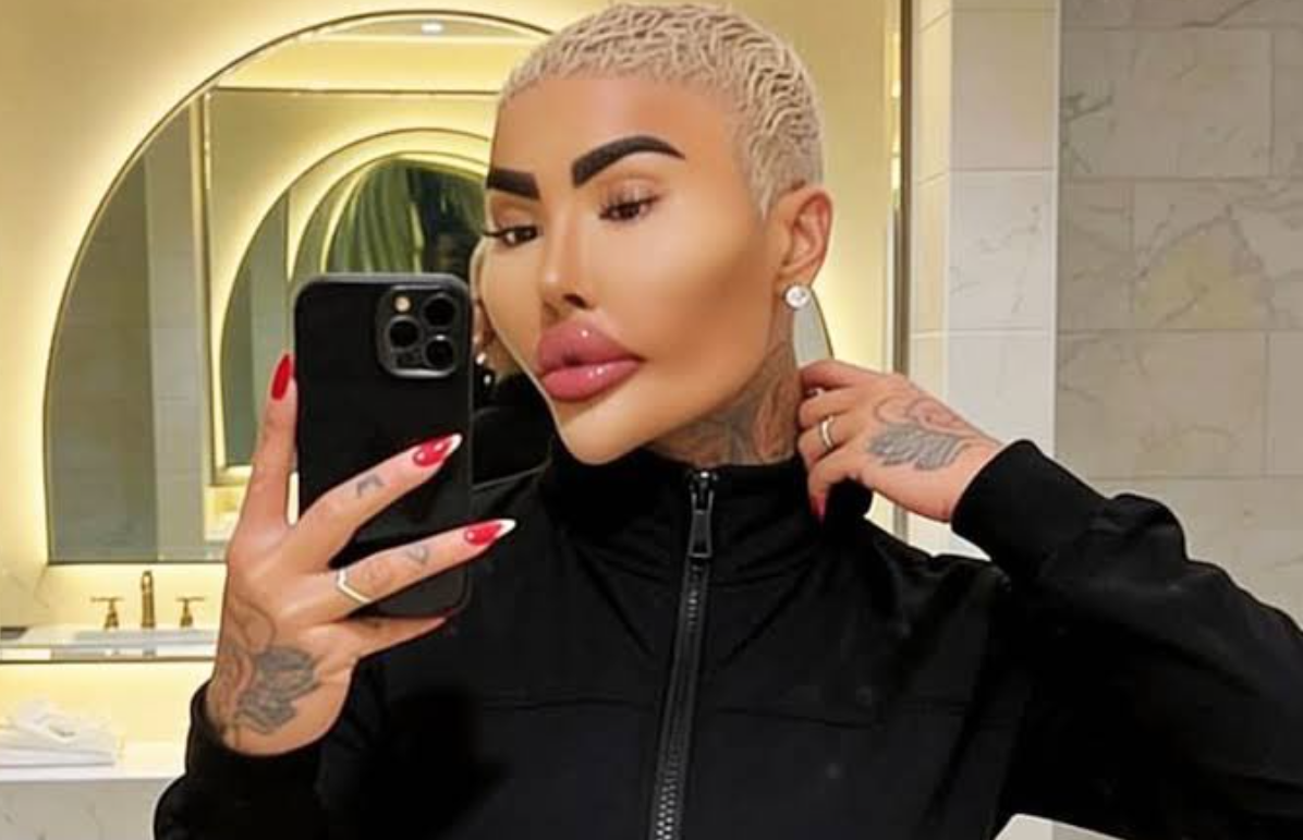 Muere reconocido influencer que quería verse como Kim Kardashian: Falleció tras operarse