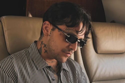 ¿Christian Nodal hace recopilación de las parejas que ha tenido en polémico video?