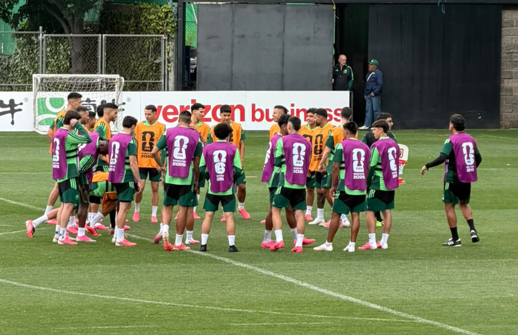 México tuvo su último entrenamiento en el CAR antes del Mundial 2026.