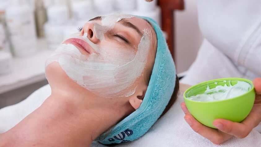 Prueba esta mascarilla facial en casa