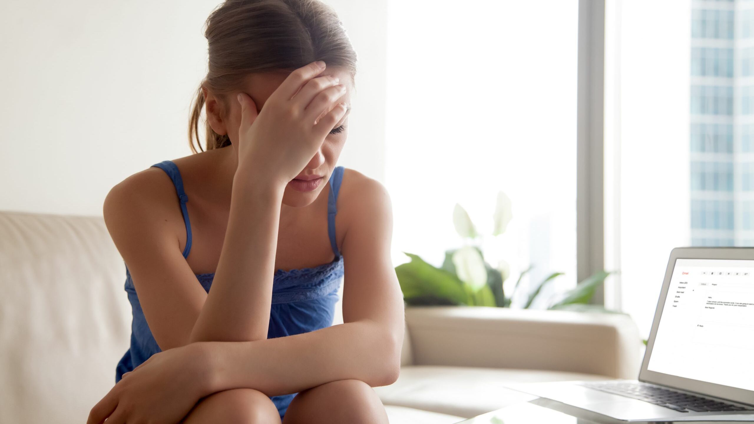 Experta recomienda la relajación muscular para enfrentar la ansiedad.