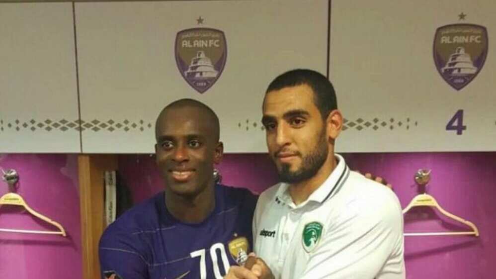 Arquero le dio tremendo pisotón a un rival