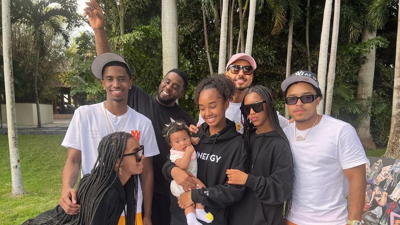 Sean Diddy Combs junto a sus hijos