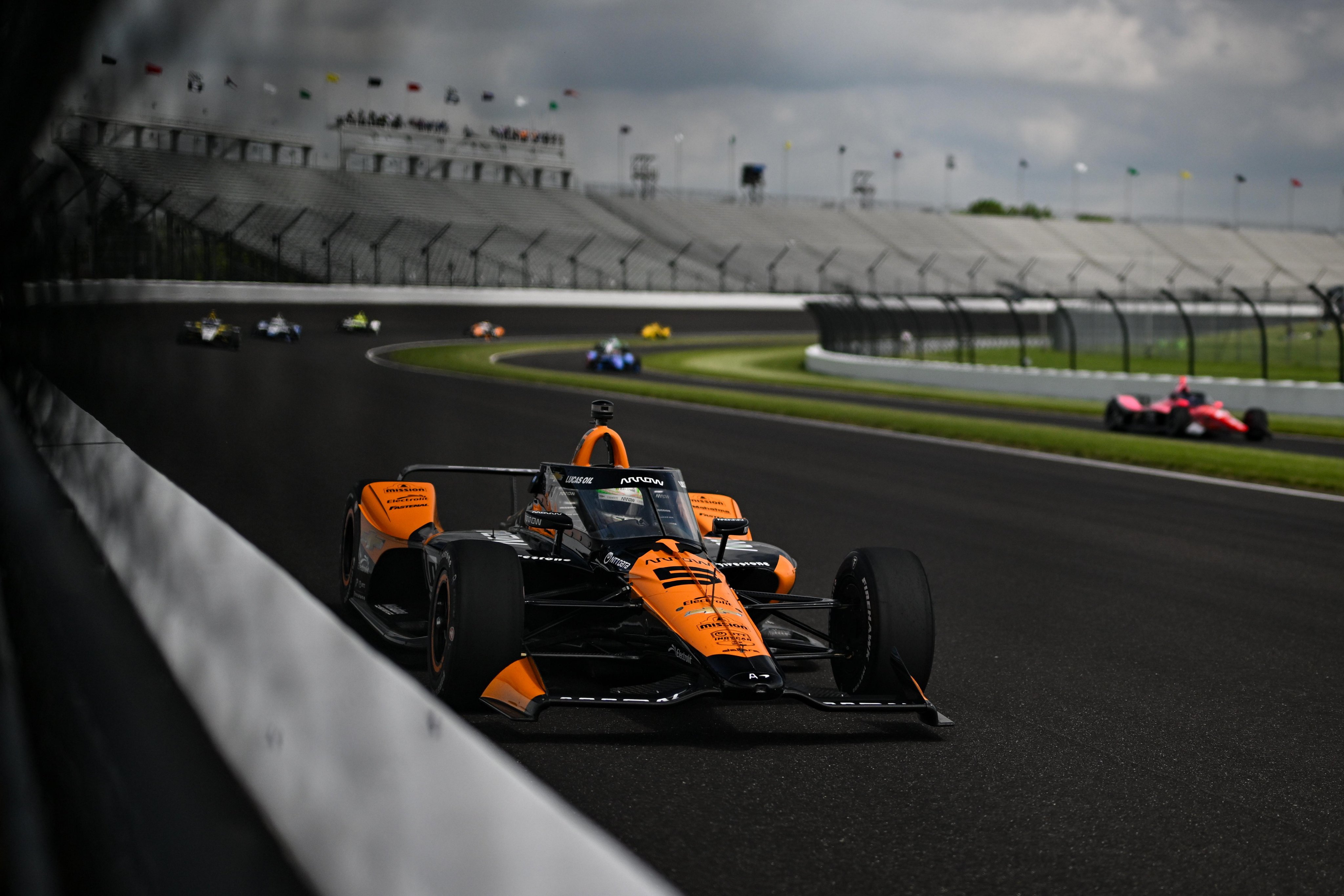 Pato O'Ward se luce en practicas del las 500 millas de Indianápolis
