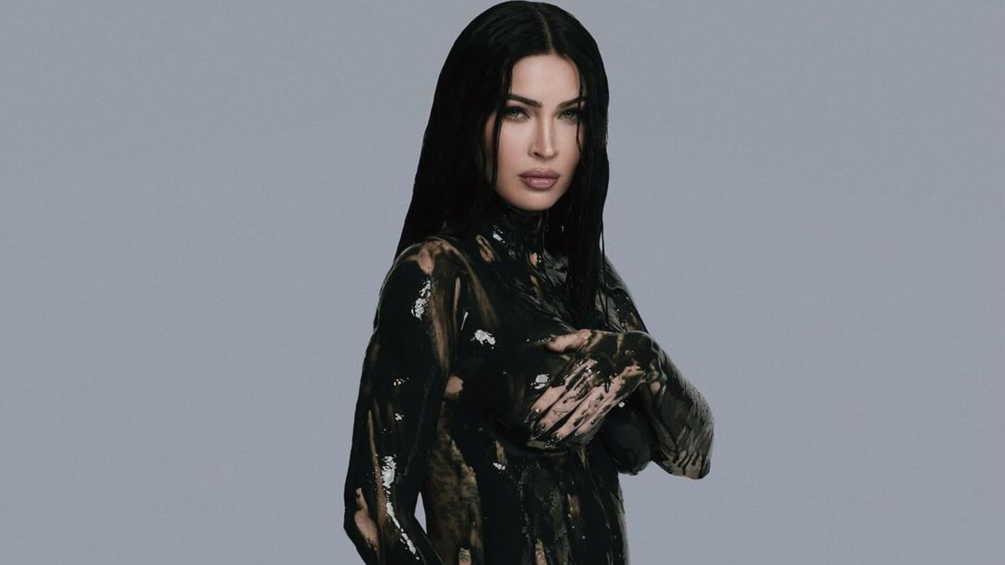 Megan Fox surpreende ao revelar que está grávida do primeiro filho com Machine Gun Kelly