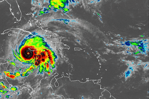 Impactantes imágenes muestran el paso del huracán Melissa por Jamaica