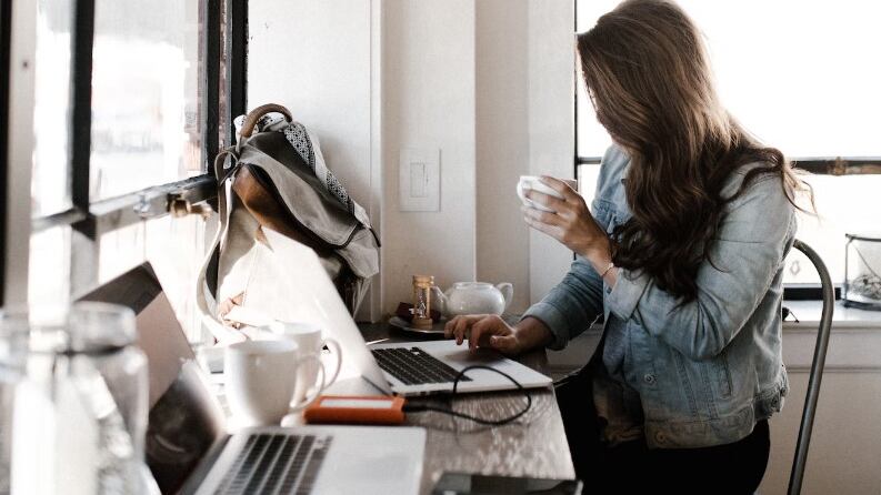 Al final, la joven le dijo a su jefa que el trabajo no le servía