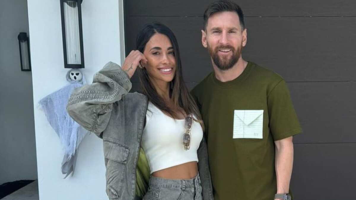 La pareja protagonizó su primera campaña juntos y este detalle no pasó desapercibido.