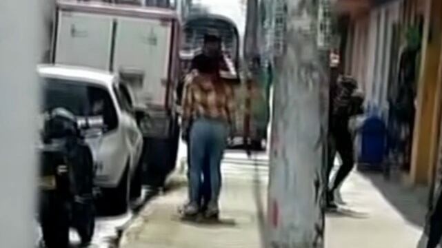 Lo descubren siendo infiel