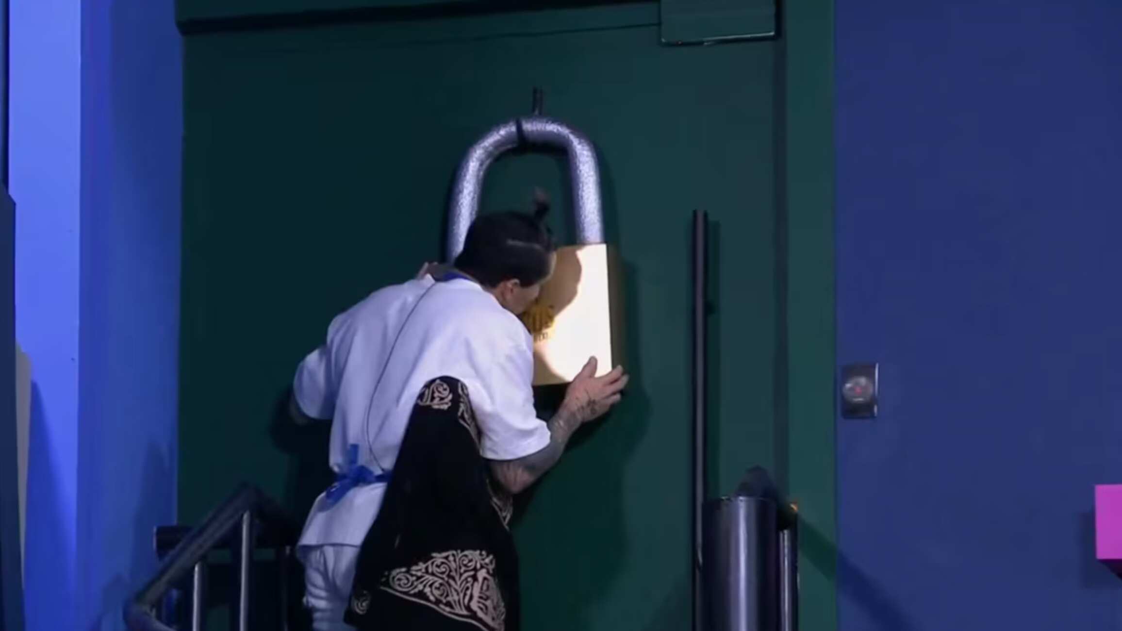 Agustín es el líder nuevamente