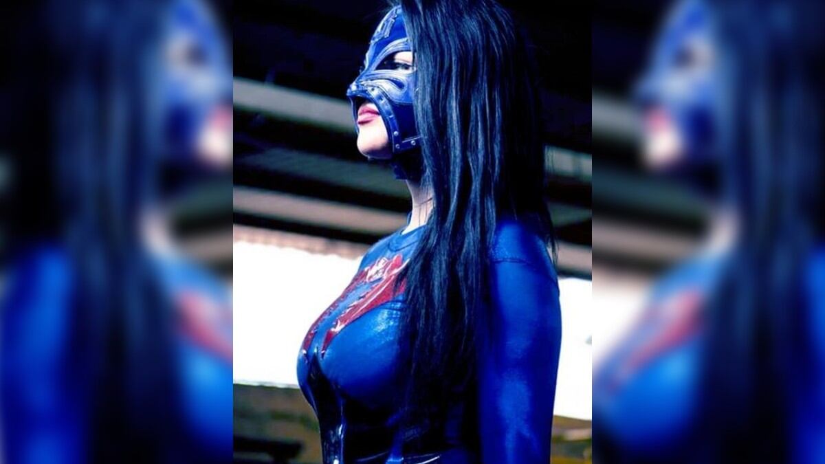 Además de tomar fuerza en el ring, Baronessa también la rompe en OnlyFans.