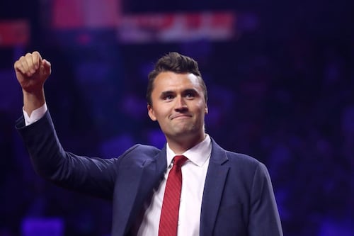 ¿Quién era Charlie Kirk, el activista que fue baleado en universidad de EE.UU.?