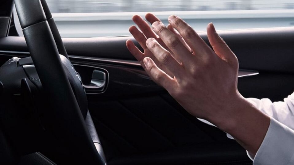 El sistema de conducción sin manos, de Ford, se aprobó por primera vez en Europa.