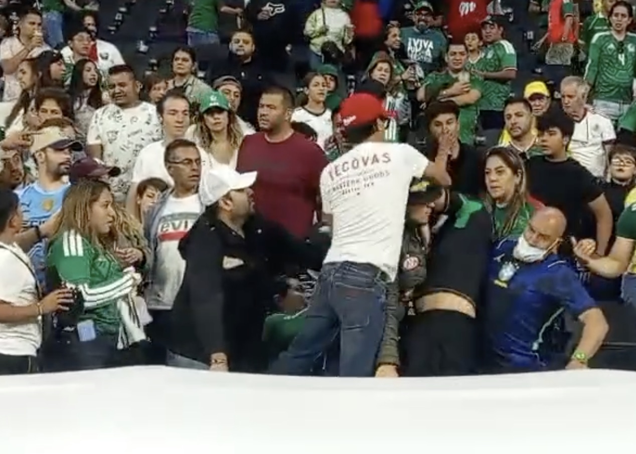 Aficionados.
