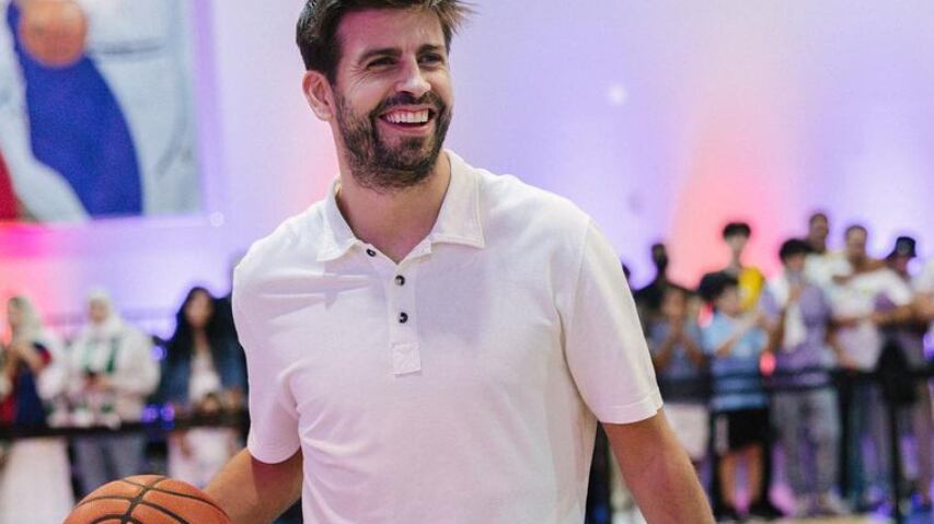 Gerard Piqué disfruta sus días en Abu Dhabi con Clara Chía.