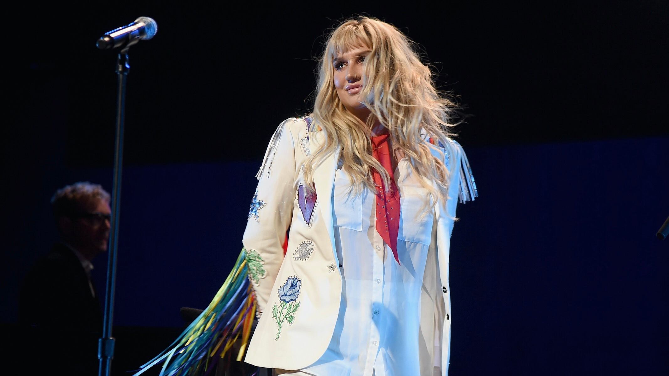 Kesha, peso,