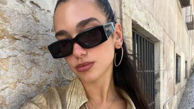 La cantante es fanática de la moda ya que fue modelo de pasarelas