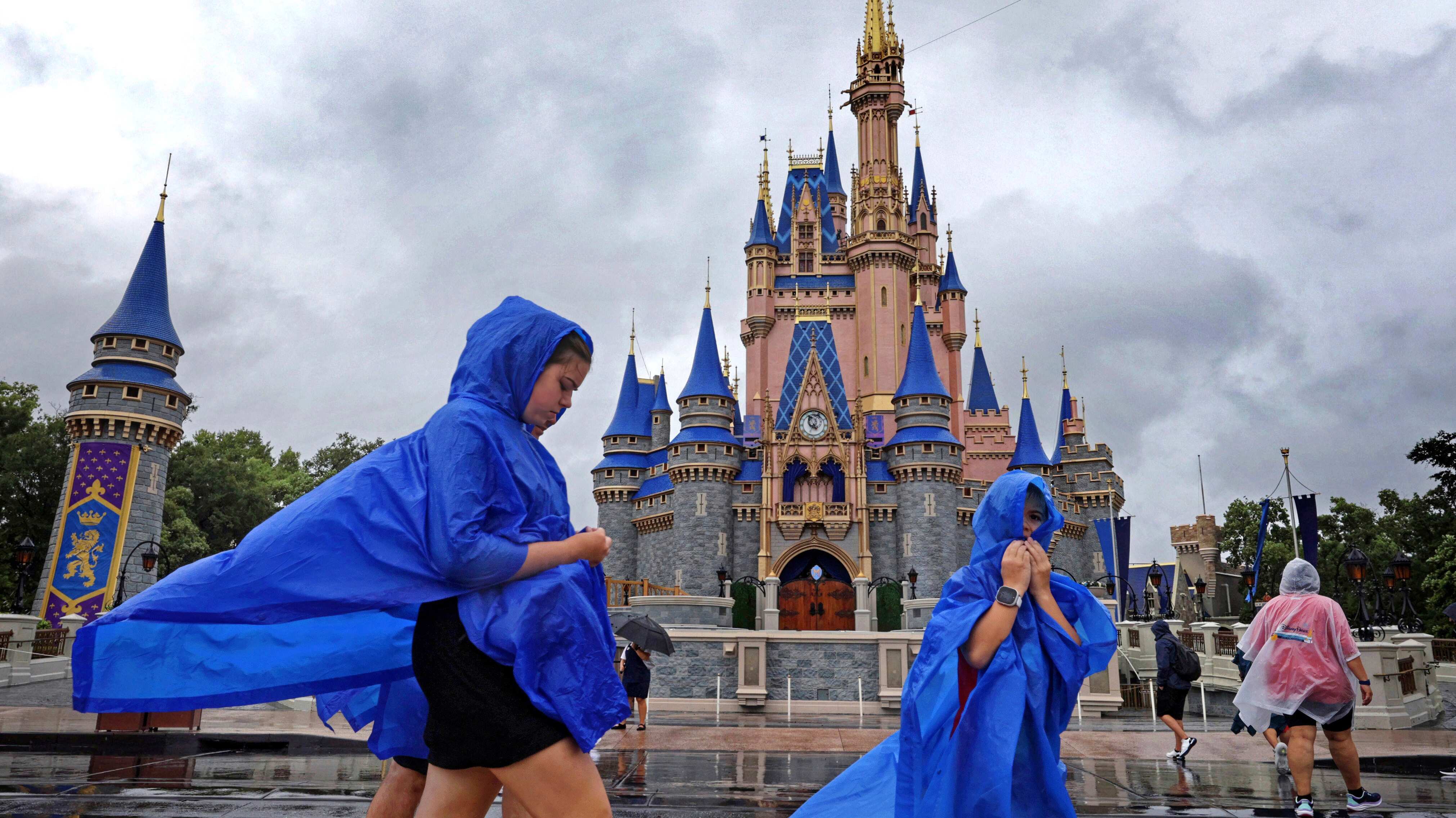 Parques de Disney ante Milton