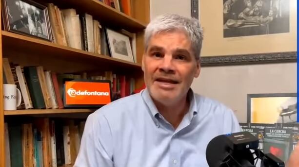 El periodista deportivo evaluó en su streaming de Youtube los motivos para la dilatación de las negociaciones entre ByN y Arturo Vidal.