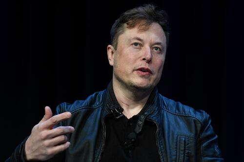 Estudio señala que Twitter/X ha suspendido más cuentas bajo la dirección de Elon Musk
