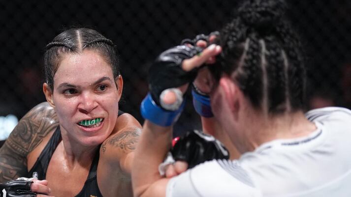 Amanda Nunes se retiró de la UFC