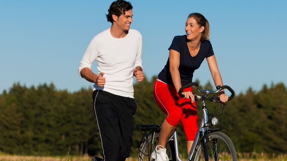 Diferencias entre correr y manejar bicicleta