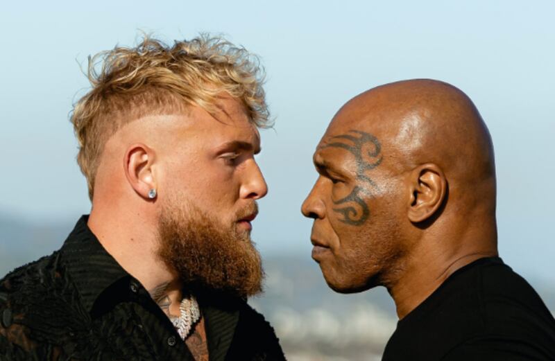 Jake Paul vs Mike Tyson