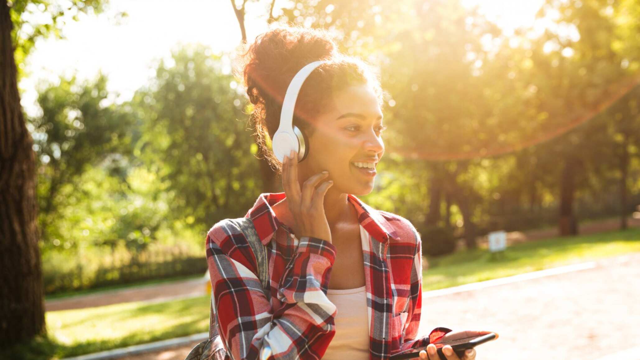 Escuchar música es una buena opción