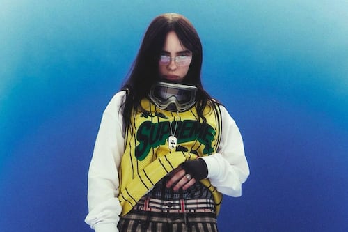 Billie Eilish y Converse presentan un modelo personalizable con sus canciones
