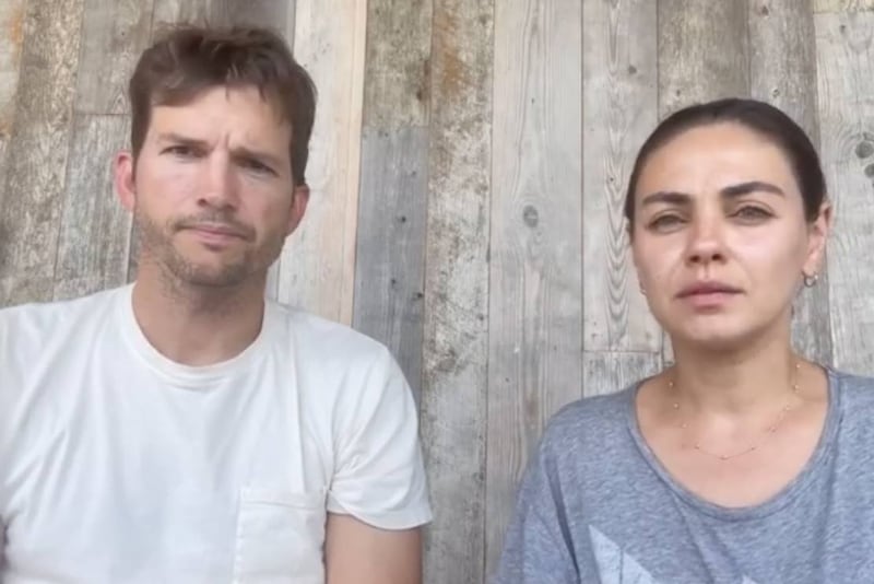 Ashton Kutcher y Mila Kunis / Captura Instagram