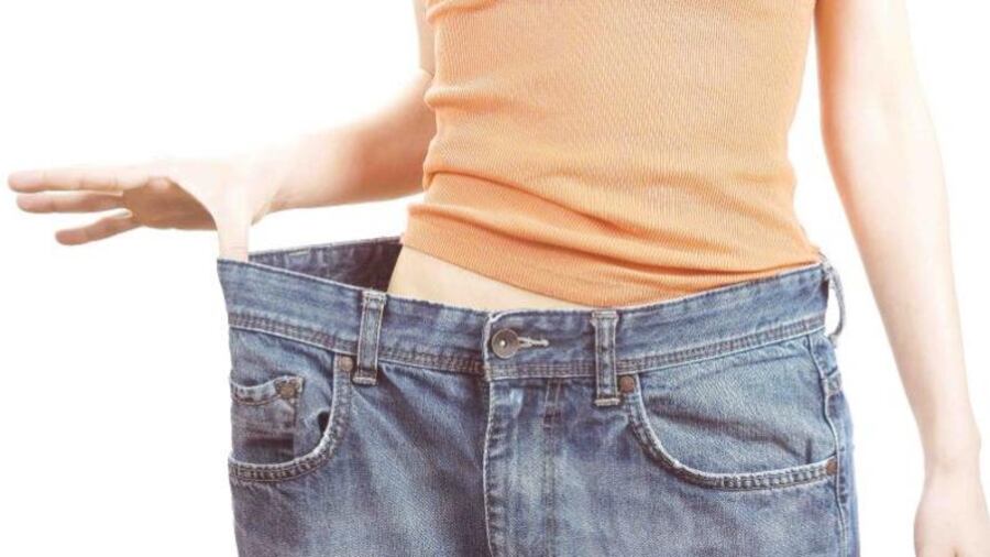 De forma involuntaria, las personas con cáncer de estómago pueden bajar de peso.